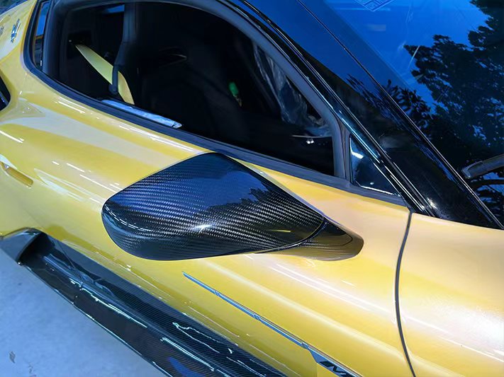 MC20 Performance Carbon Mirror Caps