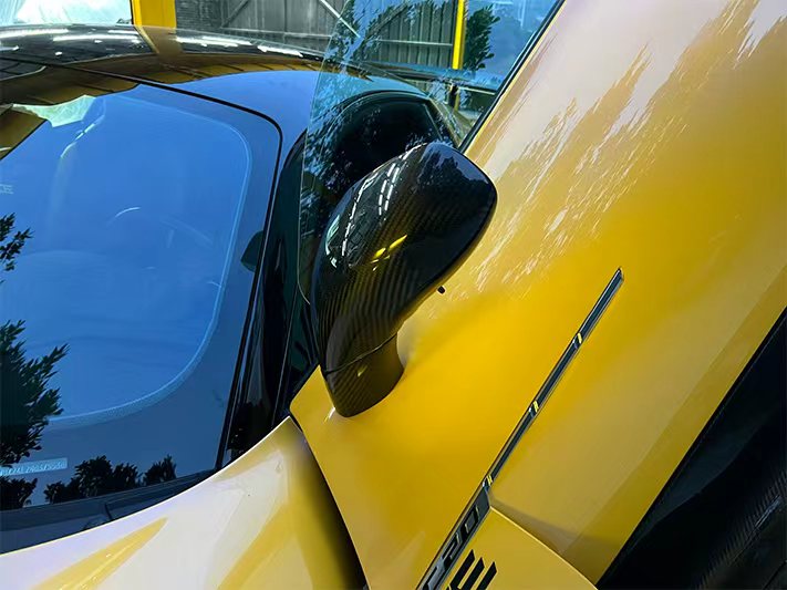 MC20 Performance Carbon Mirror Caps