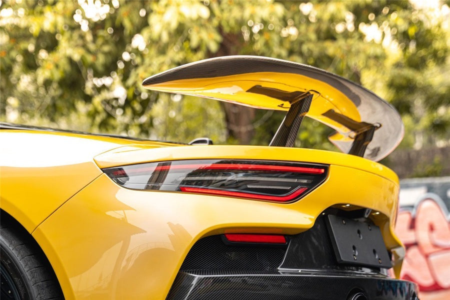 MC20 Carbon Fiber Wing